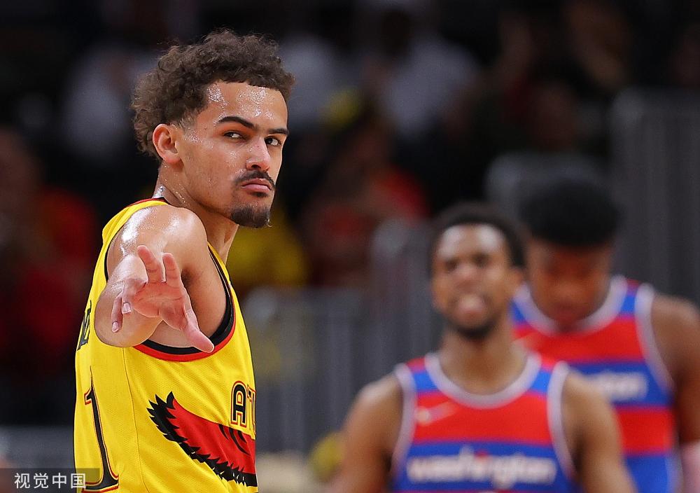开云体育-奇才碾压美国男篮，特雷杨完成帽子戏法