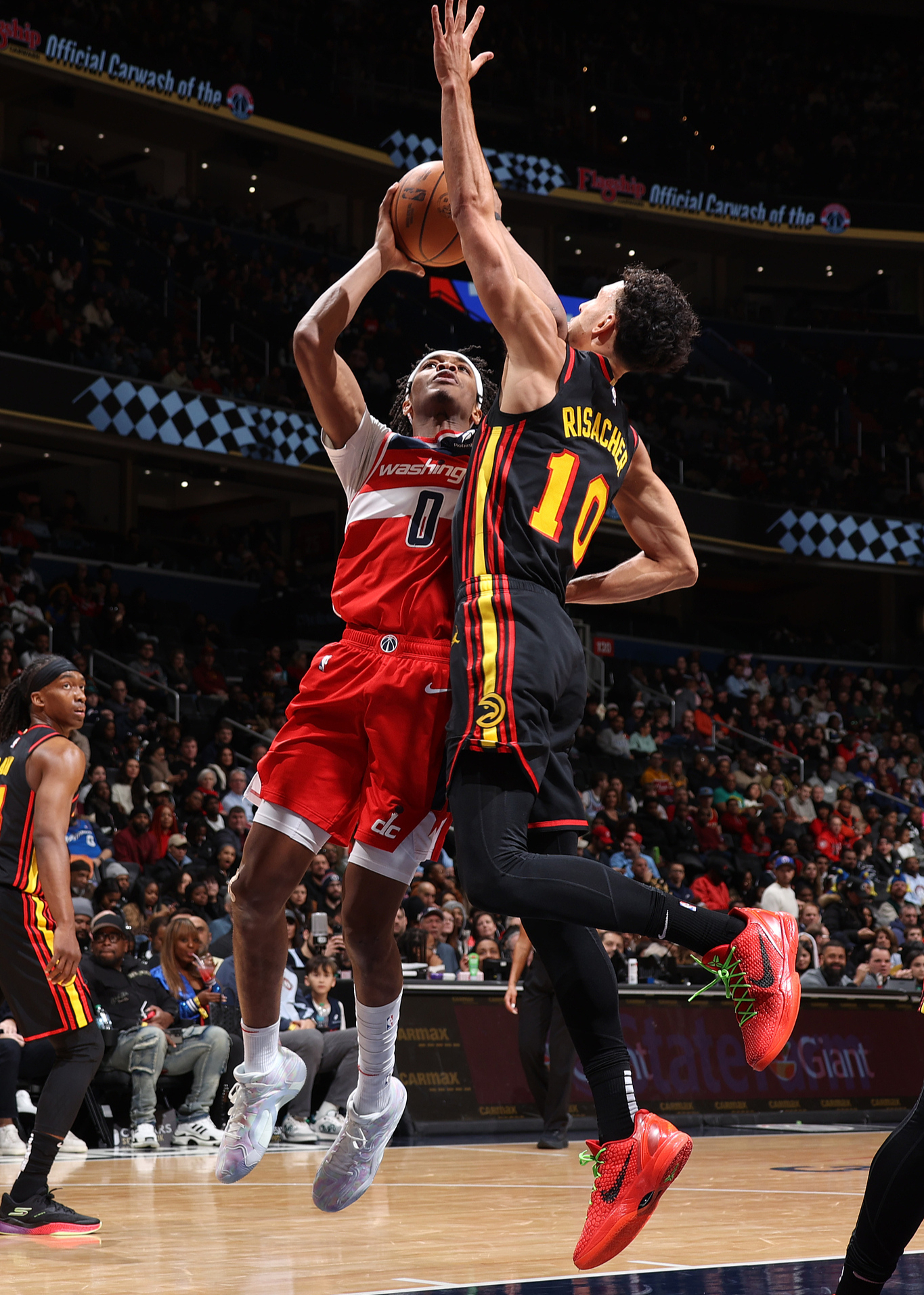 奇才碾压美国男篮，特雷杨完成帽子戏法