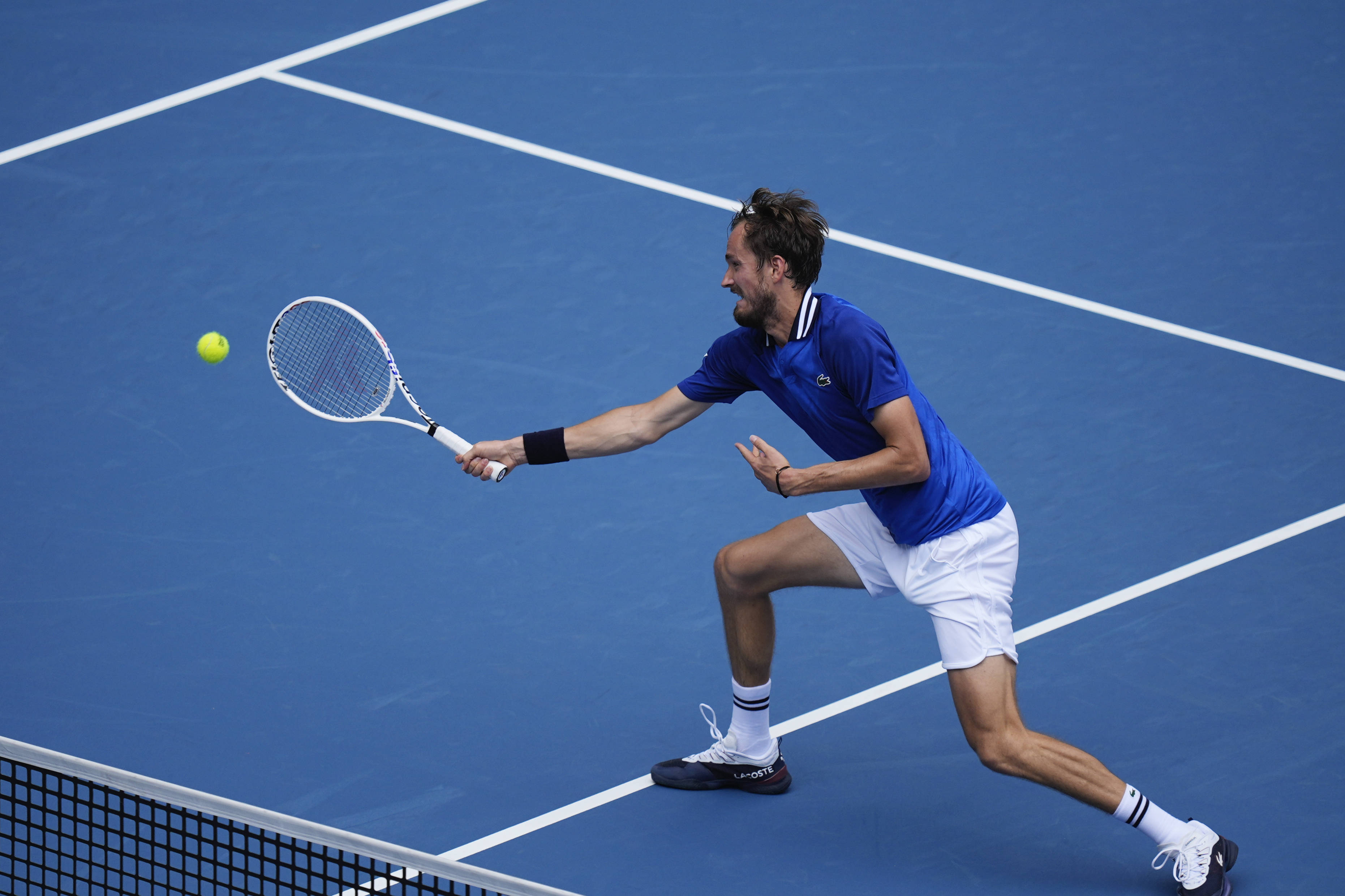 包含日本网球队逆转意大利网球队，梅德韦杰夫送出助攻的词条