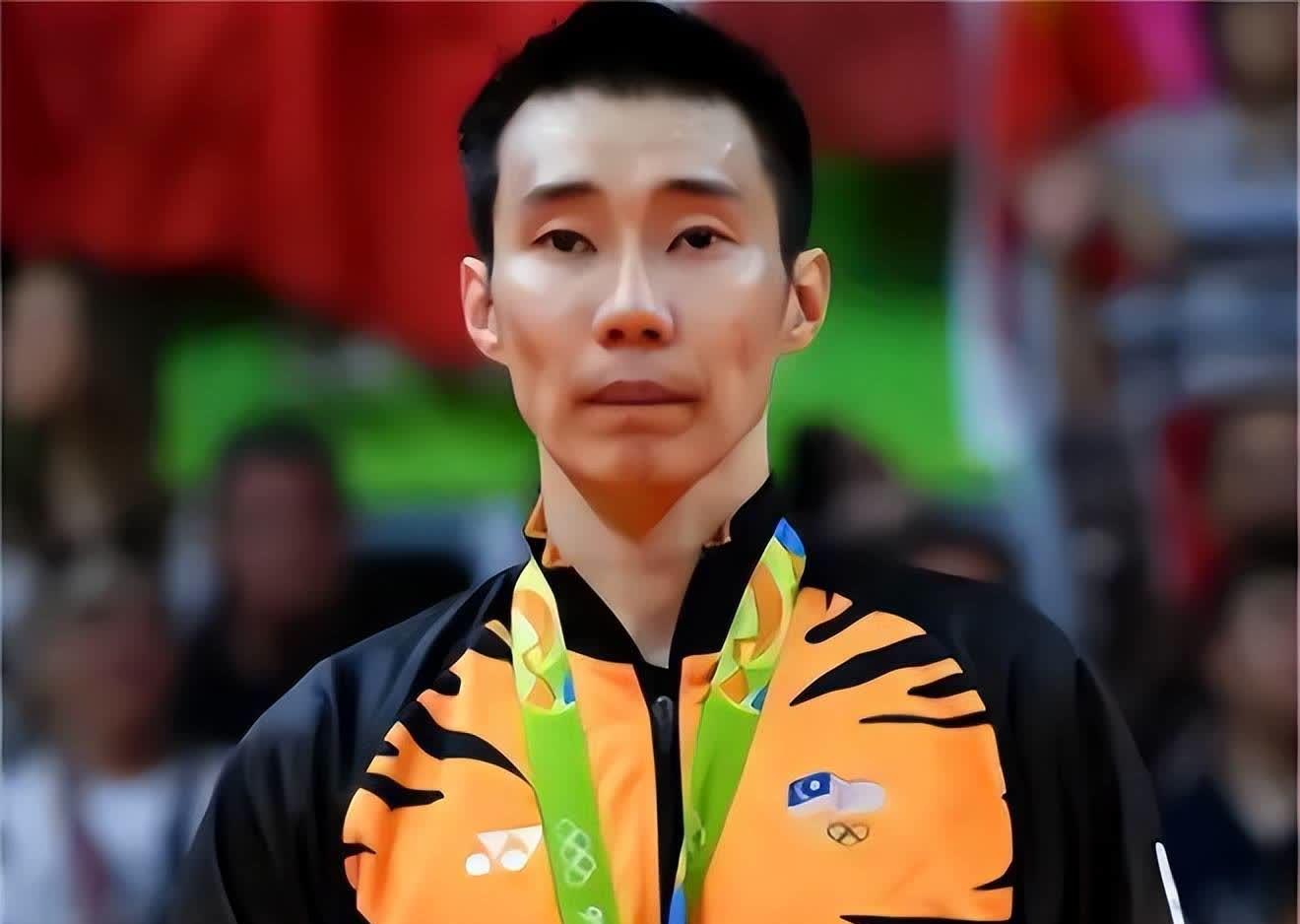 开云体育官方网站-日本羽毛球队鏖战韩国羽毛球队，李宗伟三分雨点燃全场