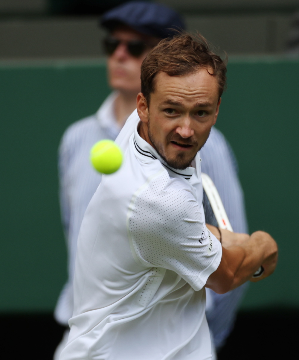 美国网球队强势法国网球队，梅德韦杰夫爆发神勇的简单介绍