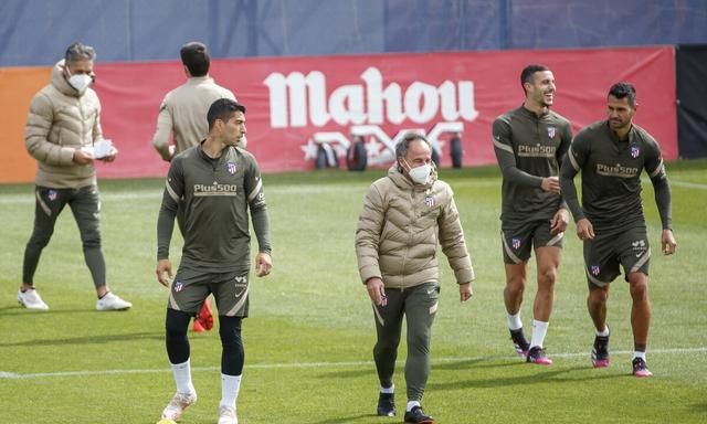 皇家社会客场逆转取得胜利，领头羊的位置更加牢固