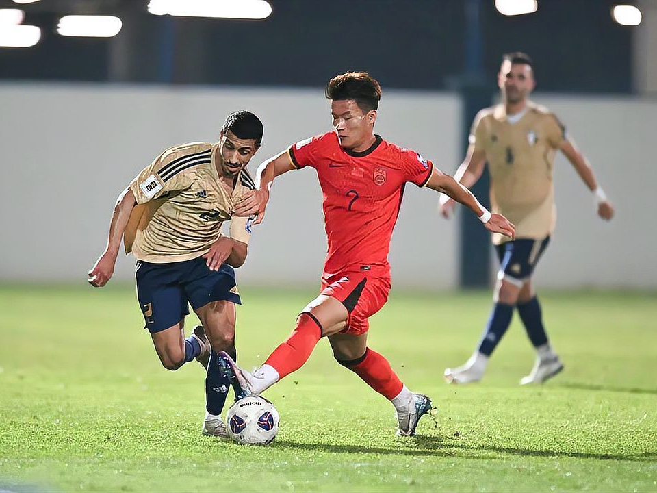 回顾上一场精彩比赛，球迷热议未来赛程的简单介绍