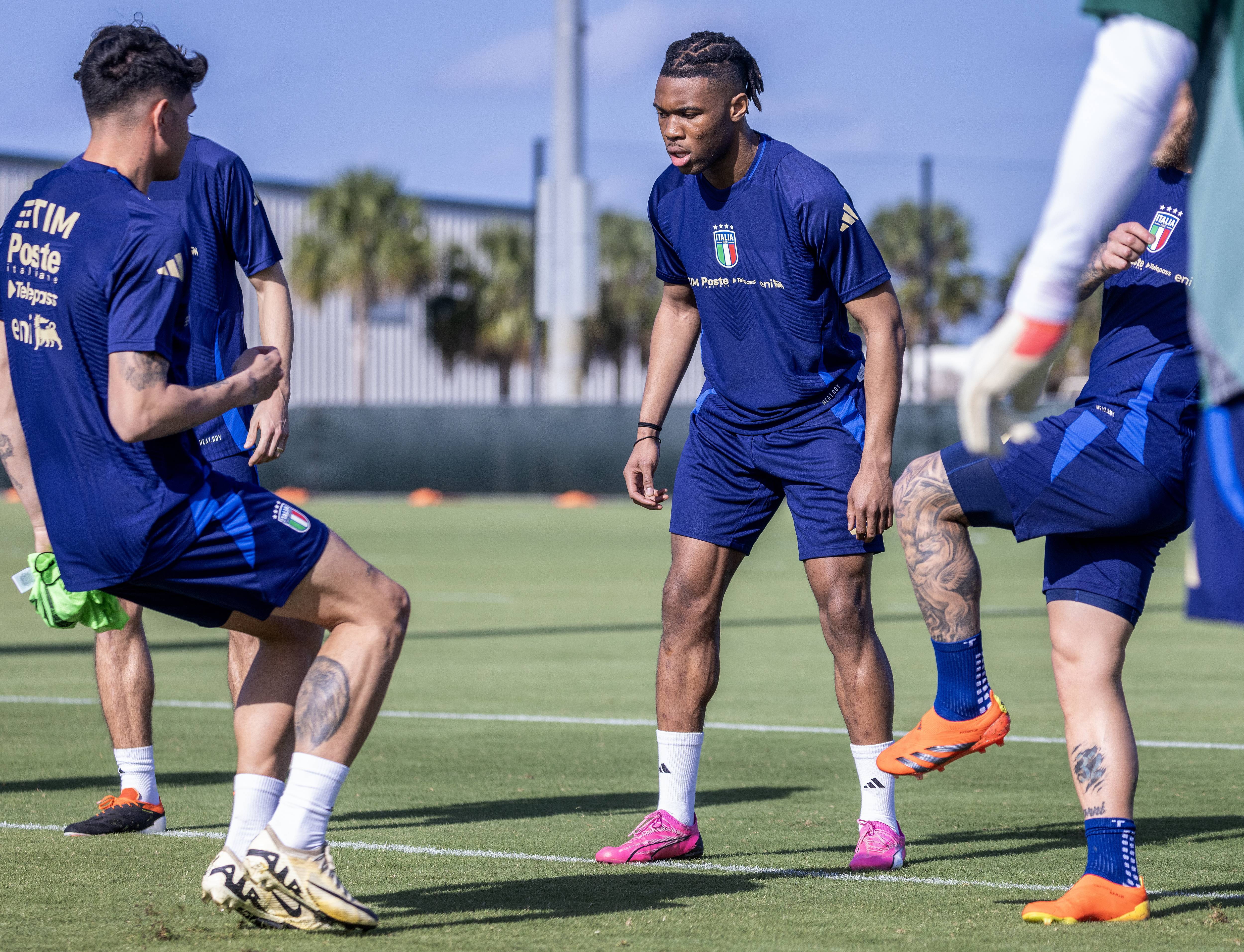 包含意大利国家联赛球队实力对比的词条