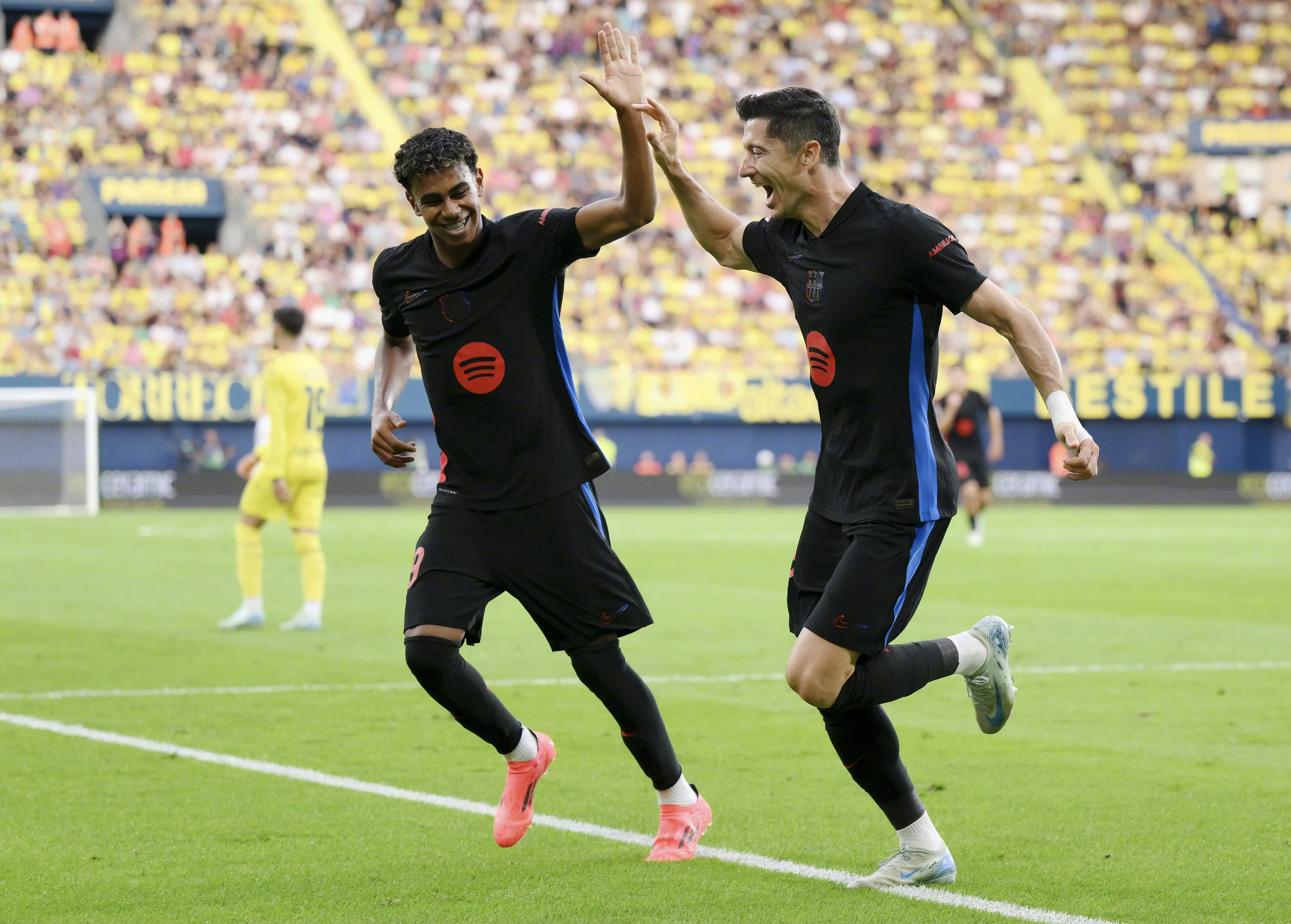 开云下载-关于比利亚雷亚尔外援状态回升，球队表现出色的信息