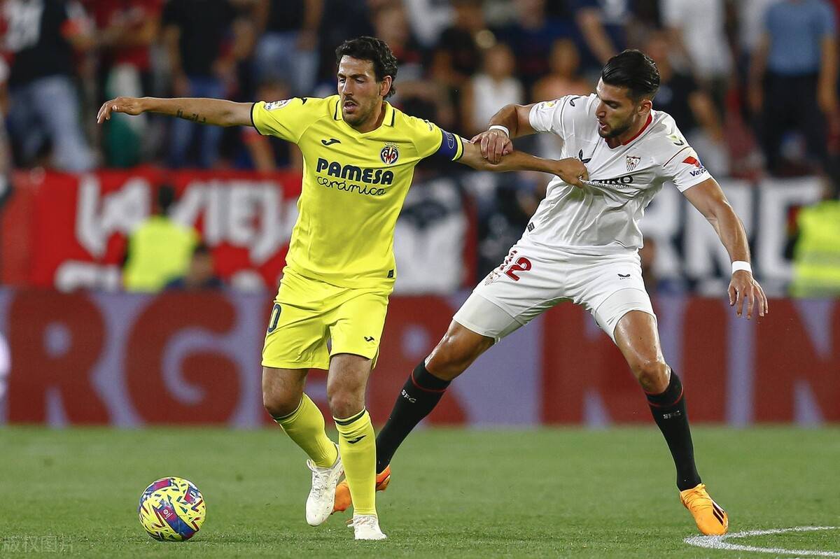 关于比利亚雷亚尔外援状态回升，球队表现出色的信息