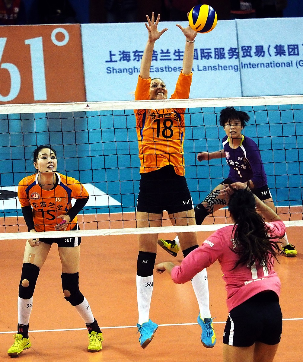 开云官方app入口-球队在比赛中的实力尽显无遗，赢得全场掌声的简单介绍