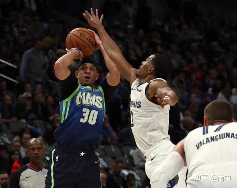 开云体育中国-独行侠逆转灰熊，将胜利揽入囊中