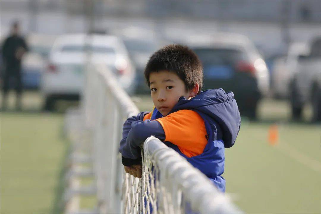 开云APP-阿米恩队在比赛中实现了胜利壮举