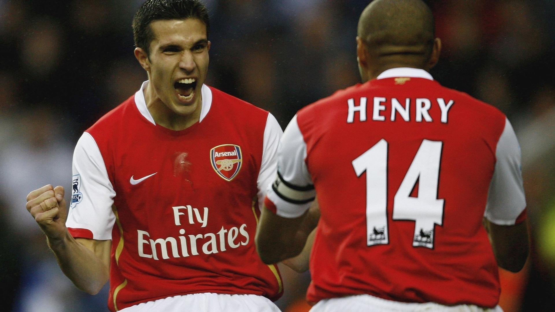 奥亚尔萨瓦尔终场绝杀！AC米兰压哨逆转勒沃库森，欧冠之夜诞生新关键先生