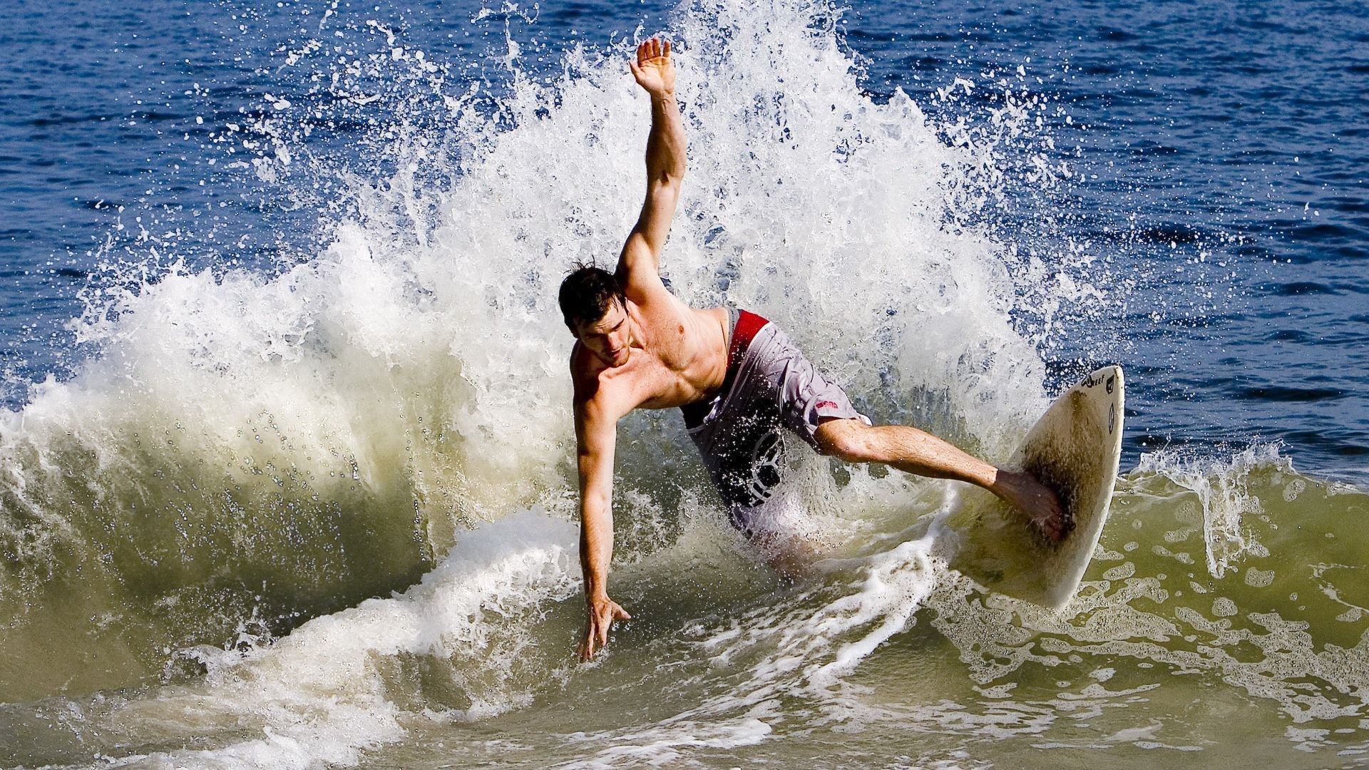 双线告捷，葡萄牙队险胜波兰队，王皓带队乒乓赛场展雄风